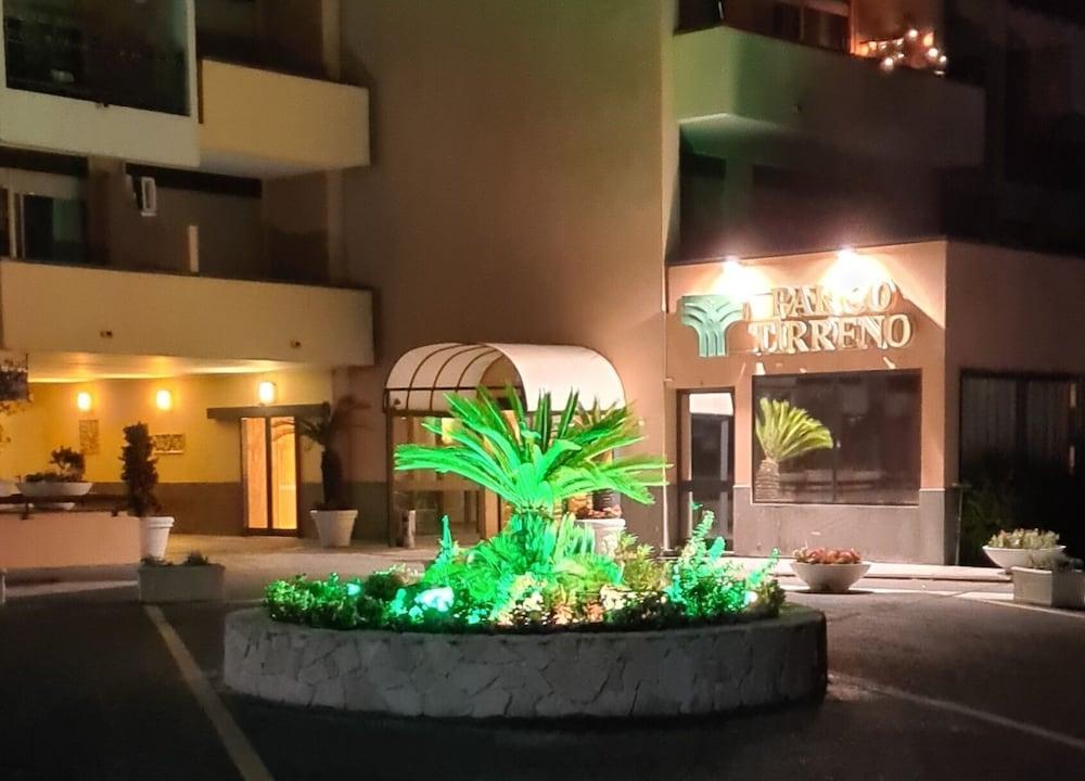 Parco Tirreno Hotel Rom Exterior foto