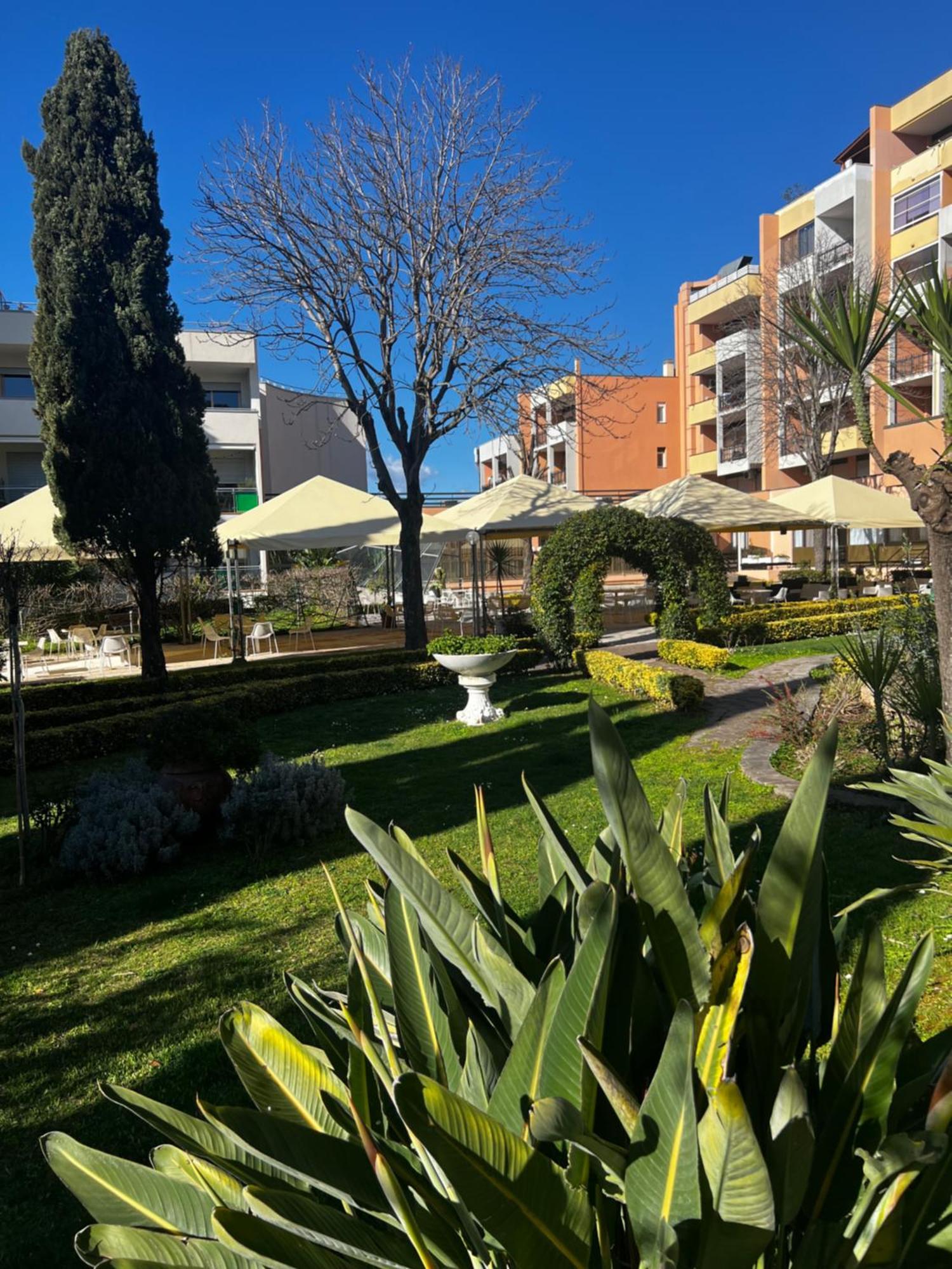 Parco Tirreno Hotel Rom Exterior foto