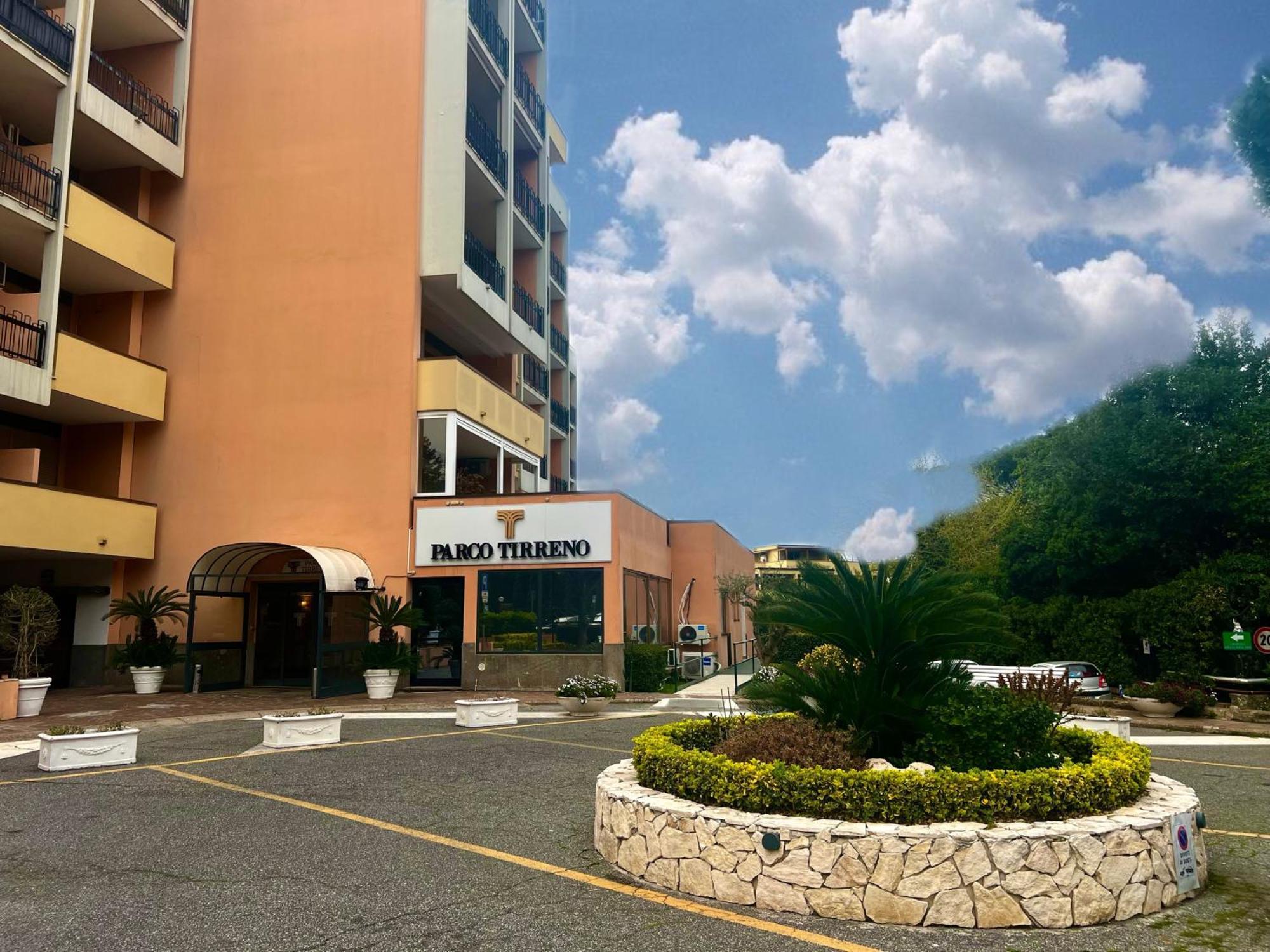 Parco Tirreno Hotel Rom Exterior foto